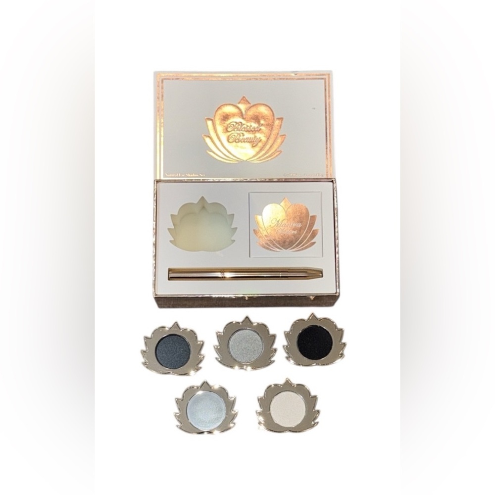 Blesssed Beauty Golden Lotus Makeup Set